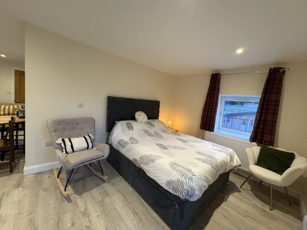 Double room offered in Carmarthen Wales United Kingdom for £50 p/n /doubleroom-for-rent/detail/6565/double-room-carmarthen-price-50-p-n